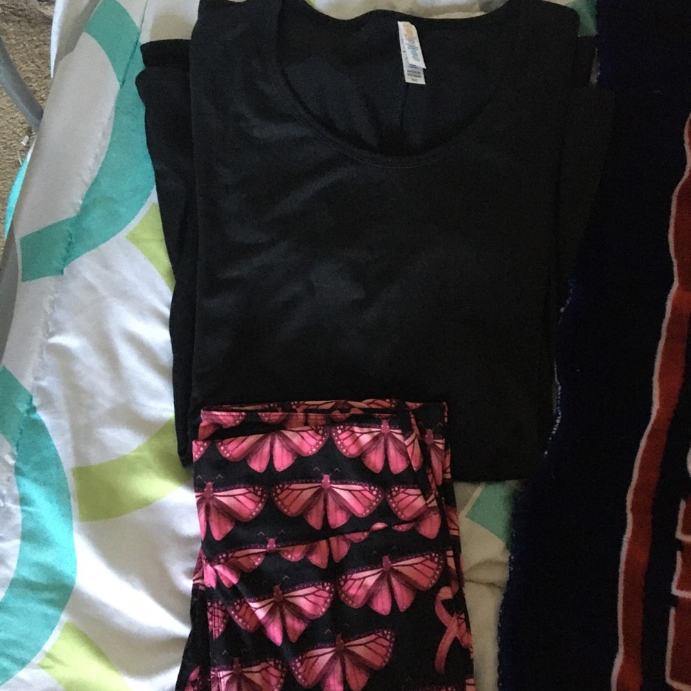 Perfect Tee and Os Leggings